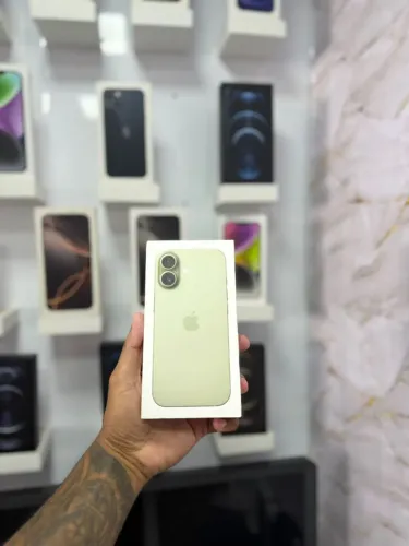 IPHONE 17 256GB VERDE<br>R$ 5.399,00