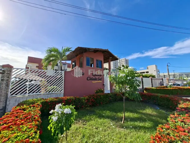 Apto. c/ excelente localização, próx. Arena Castelão, 70m² c/ cobertura de 60m², 03 qts (0