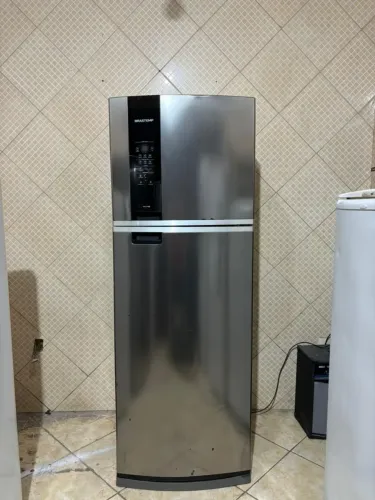 Geladeira Brastemp inox 380 litros semi nova