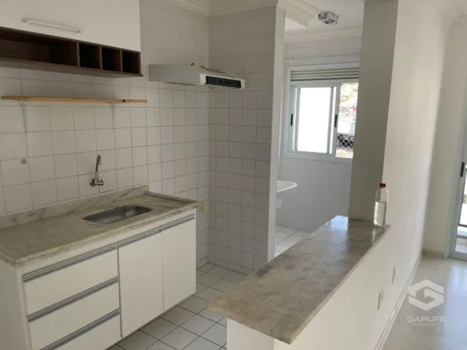 Apartamento com 3 dormitórios à venda, 72 m² por R$ 460.000,00 - Monte Castelo - São José