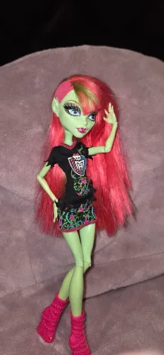 Boneca monster high Venus original 