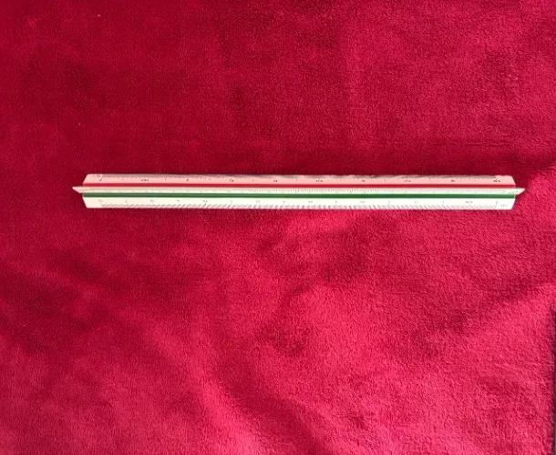 Régua escalímetro de 30cm