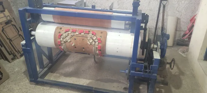 Máquina rotativa corte e vinco cartonagem