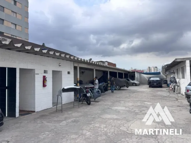 Terreno + prédio comercial com 1300m ipiranga