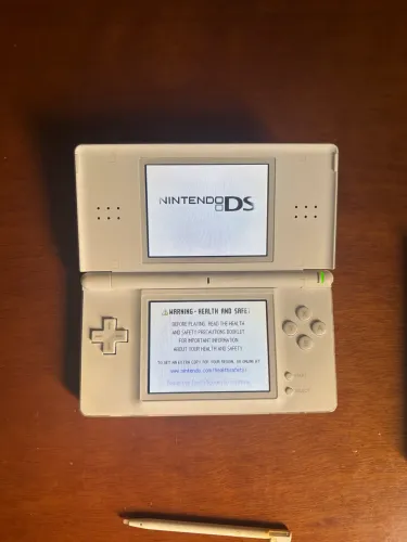 Nintendo DS Lite Branco Leia