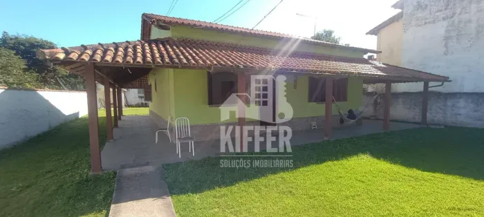 Casa com 3 quartos para alugar, 120 m² por R$ 4.625/mês - Itaipuaçu - Maricá/RJ
