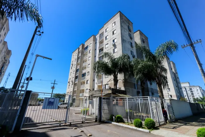 Apartamento para Venda em Canoas, Igara, 3 dormitórios, 1 banheiro, 1 vaga