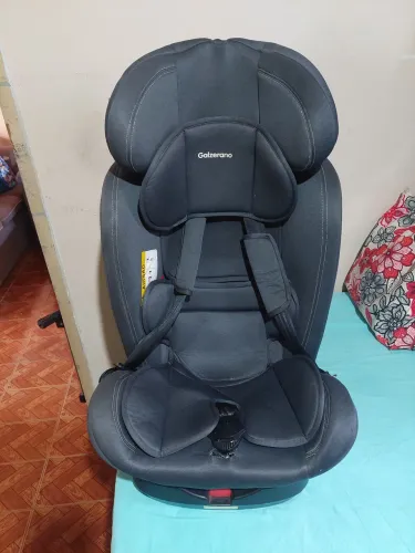 Cadeirinha de bebê com preço de desapego