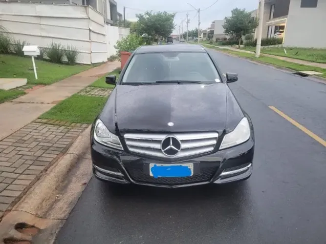 Mercedes-Benz C-180 CGI Classic 1.8 16V 156cv Aut. 2012