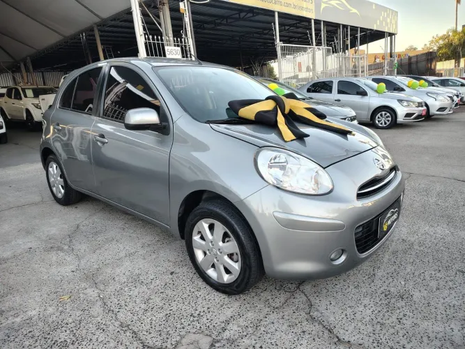 Nissan March S 1.0 16V Flex Fuel 5P 2014