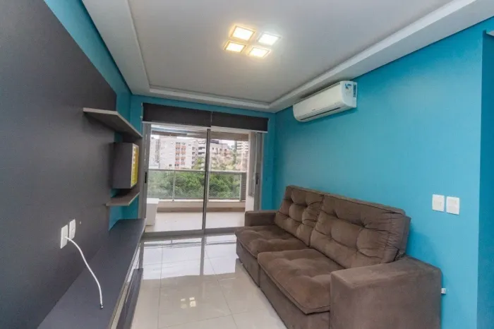Apartamento para alugar no bairro Petrópolis com 53m² e 1 dormitório/quarto.
