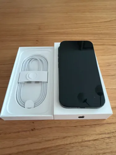 iPhone 16 PRO 128 GB Preto