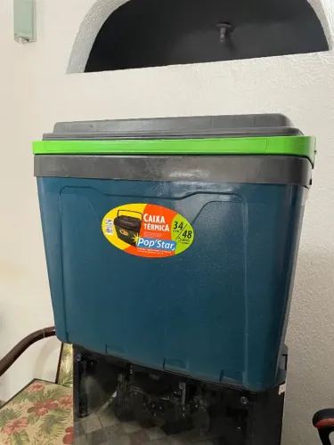 COOLER 34 LITROS POUCO USADO ( 3 meses )