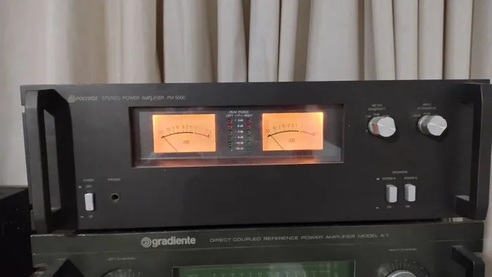 Amplificador de Potência Polyvox PM-5000