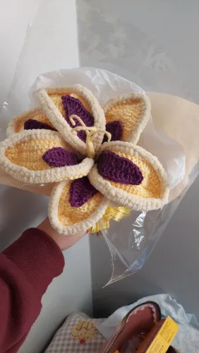 Flor da rapunzel de croche 
