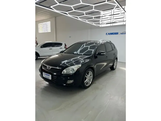 Hyundai I30CW 2.0 16V 145cv Aut. 5P 2011