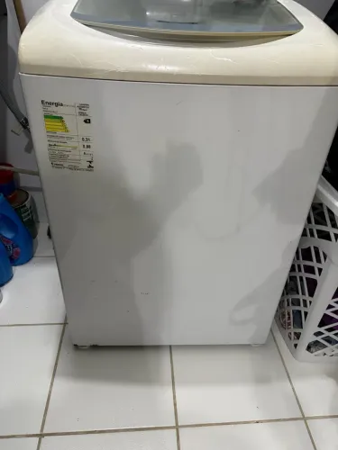 VENDO MAQUINA DE LAVA CONSUL