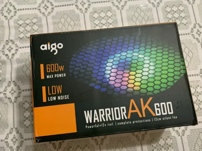 Fonte aigo 600w Pc Gamer