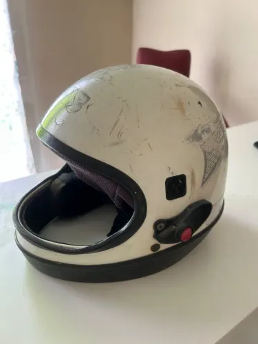Capacete