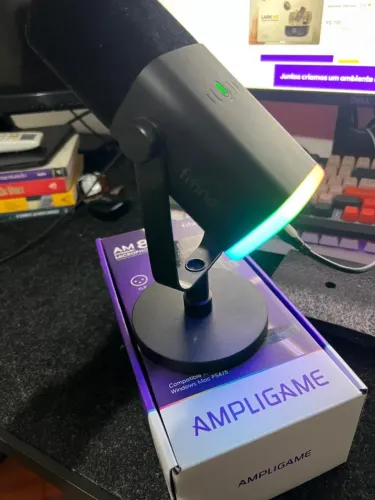 Microfone AM8 Fifine + Braço articulado