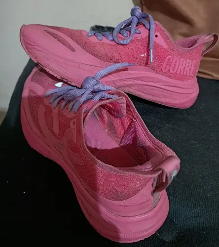 Tênis Olympikus Corre 4 ed. especial Outubro Rosa 36