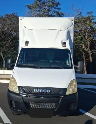 IVECO DAILY 55C17 ANO 2014 COMPLETA