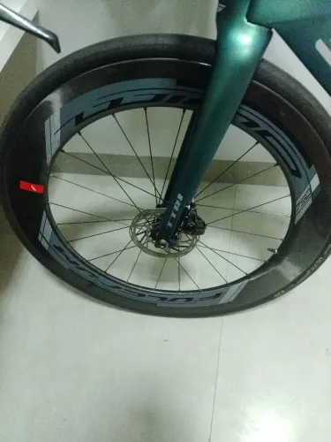 Roda 700 Carbono Fulcrum Wind 75DB