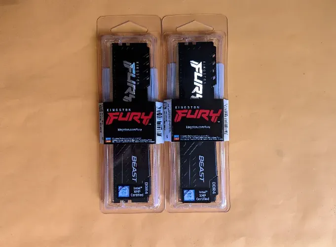 Memória RAM Kingston Fury Beast 16GB Nova (2x8GB) 3200MHz CL16
