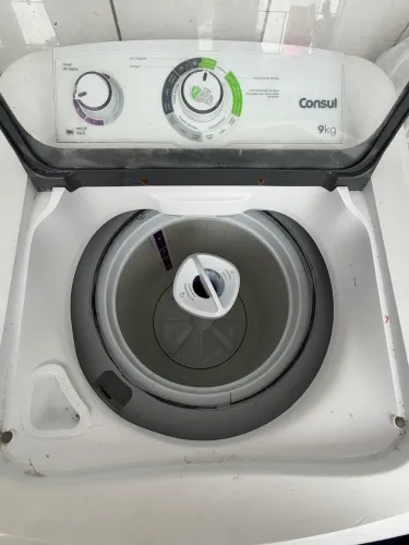Máquina de lavar- funcionar normal porém tem que fazer um pequeno reparo 