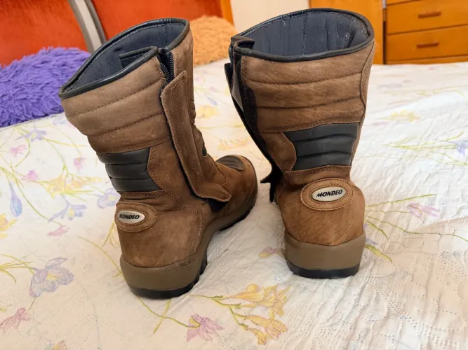 Sapato andar de moto