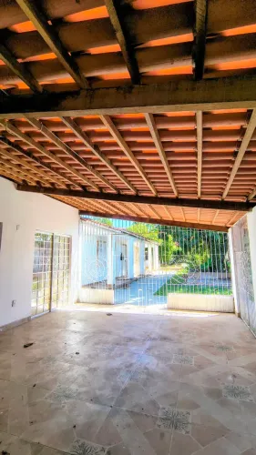 Casa Ampla Venda ou aluguel com 07 Quartos e Vista Mar Exclusiva, em mar grande , ilha de