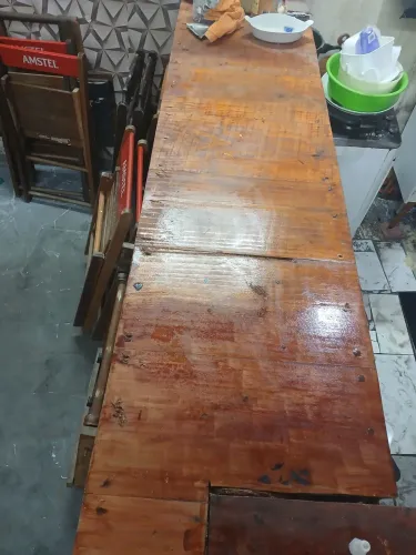Balcão,esteira para decoração, engradado de cerveja c/casco. Frezeer