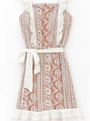 Vestido Rosa com detalhes Branco Tamanho G