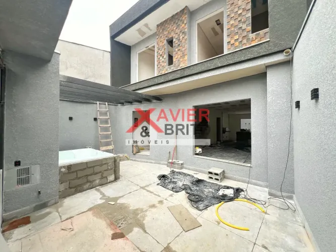 Sobrado novo à venda no Jardim Santa Maria com 3 suites, jacuzzi e 2 vagas  Previsao 07/20