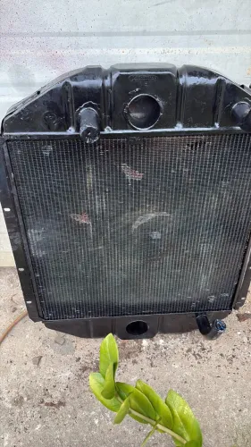 Vendo Radiador Mercedes