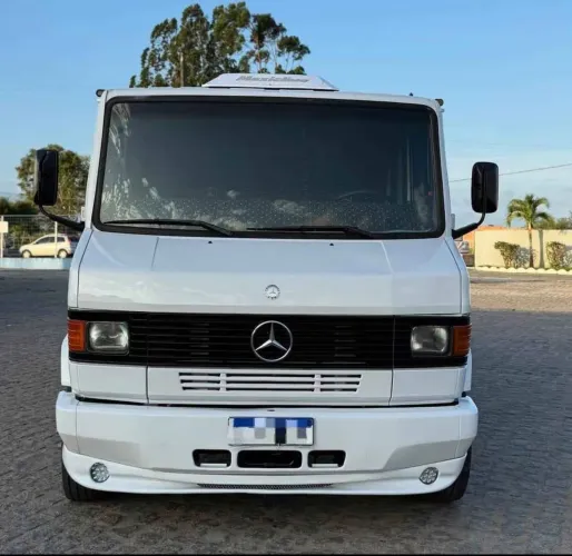 Mercedes benz 710 carroceria <br>Mercedes Benz 710 Carroceria