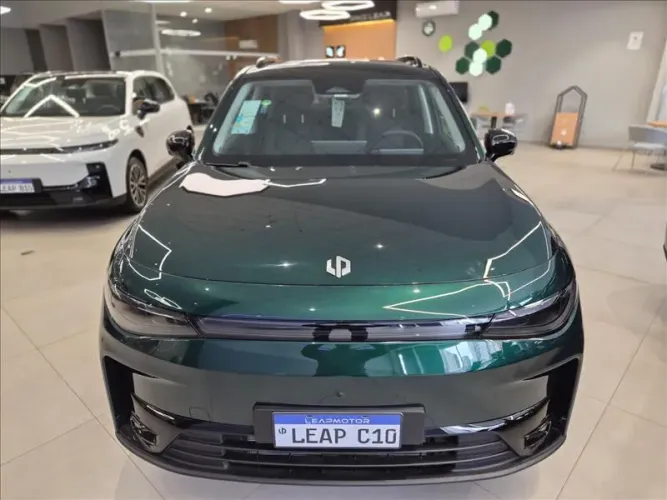 Leapmotor C10 REEV (Híbrido) 2026