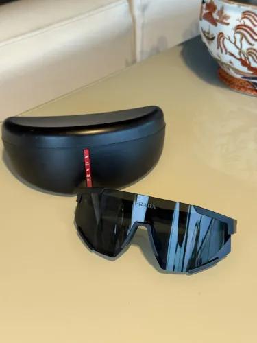 Prada Linea Rossa PS04WS