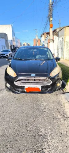 Ford Fiesta 1.6 16V Flex Aut. 5P 2015