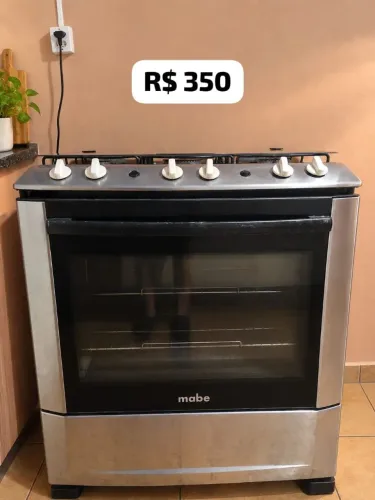 MÓVEIS E ELETRODOMÉSTICOS À VENDA