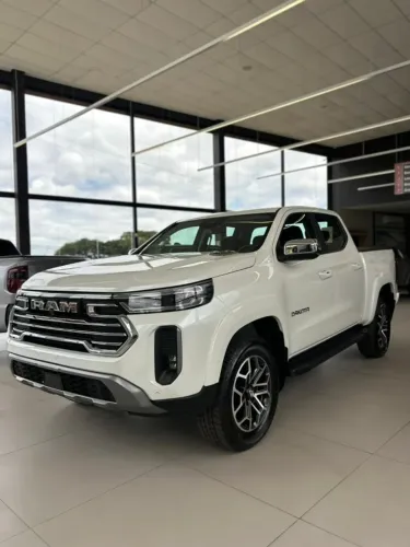 DAKOTA LARAMIE 2.2 diesel 26/26 ( Pronta entrega)