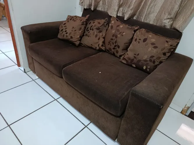 Sofá de 2 e 3 lugares