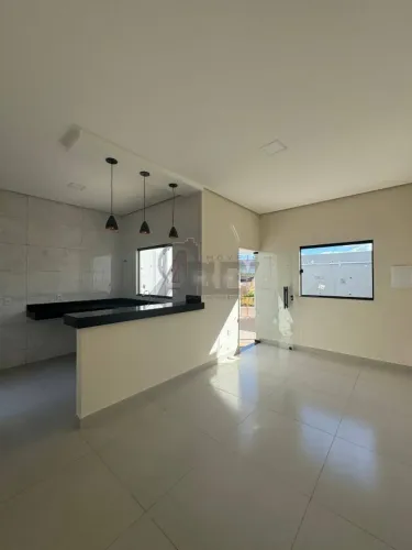 Vende-se Casa no Bairro Novo Primavera
