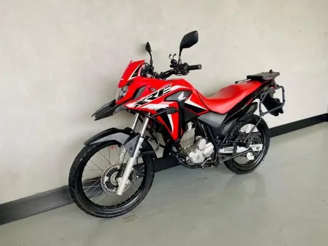 HONDA XRE 300 ABS 2023.