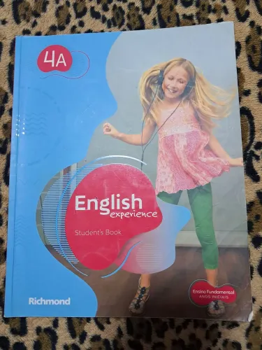 English Experience Student's Book Richmond 4° Ano Ensino Fundamental