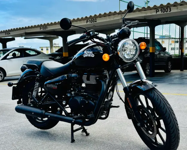 ROYAL ENFIELD METEOR FIREBALL - 2025 - OPORTUNIDADE - Apenas 3.700Km