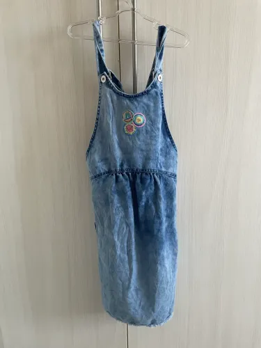 Jardineira Jeans