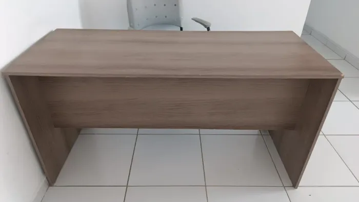 Escrivaninha/mesa de escritório