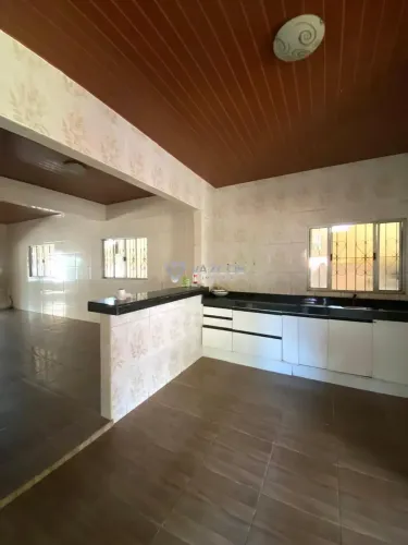 Casa com 02 quartos em São Francisco