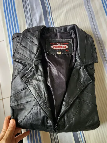 Jaqueta de couro legítimo